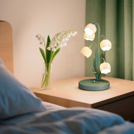 Modern Green Lily-of-the-Valley Table Lamp with Flower-Shaped Shade - Plug-in White Bulb (Compatible with E27), Soft Glow Night Light for Bedroom, Living Room,, Hotels & B&Bs - Glossy Plastic/Metal Bell Lighting Fixture